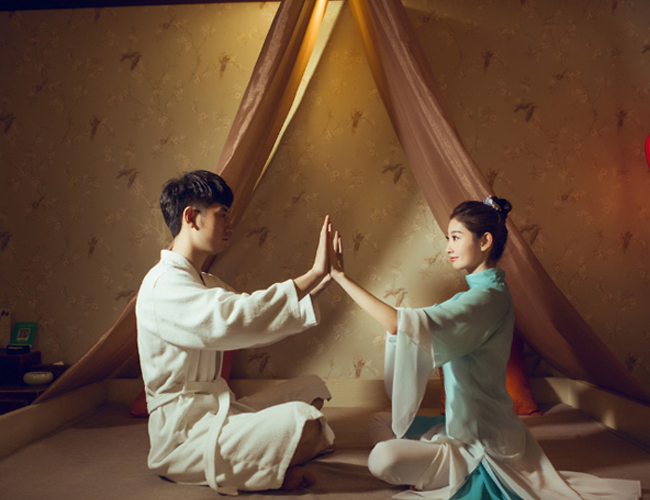 水疗与创造力:当大脑在漂浮中重启